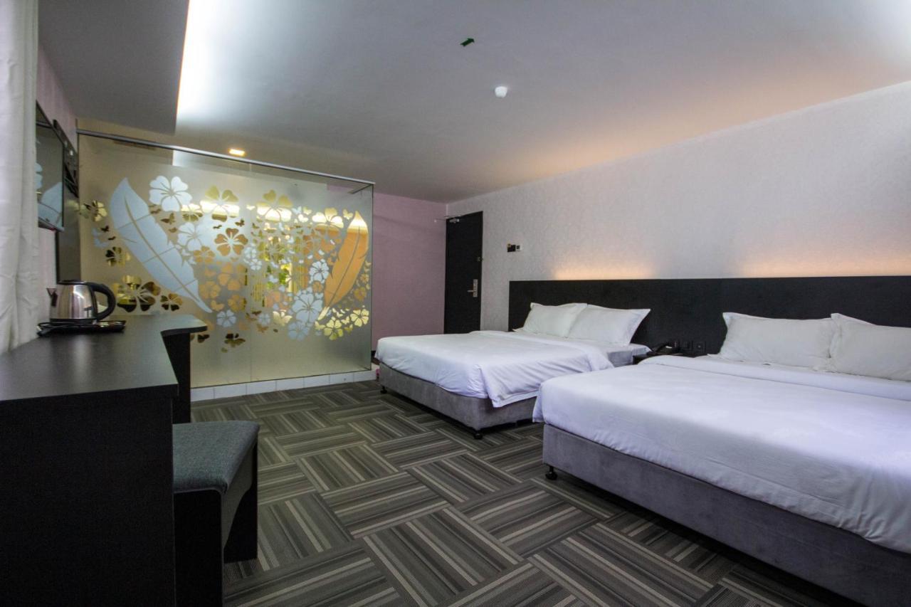 S Hotel Seberang Jaya Екстериор снимка